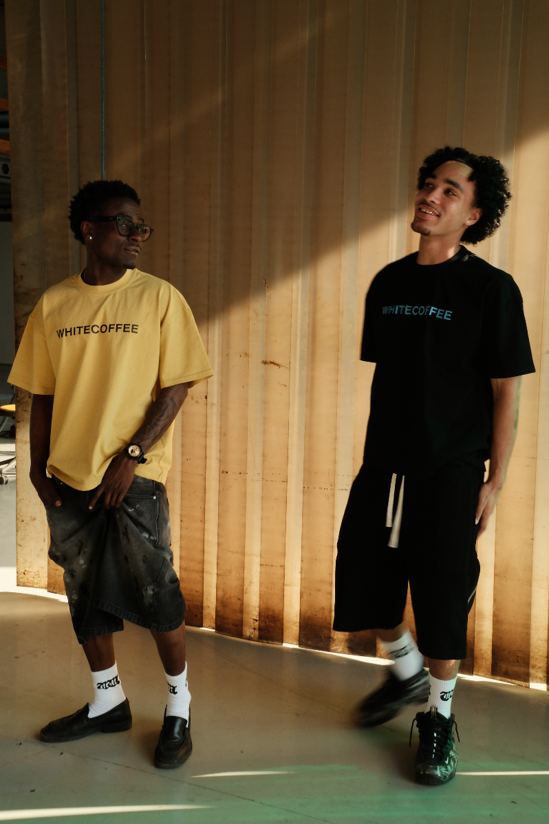 Logo t-shirt (Washed yellow)