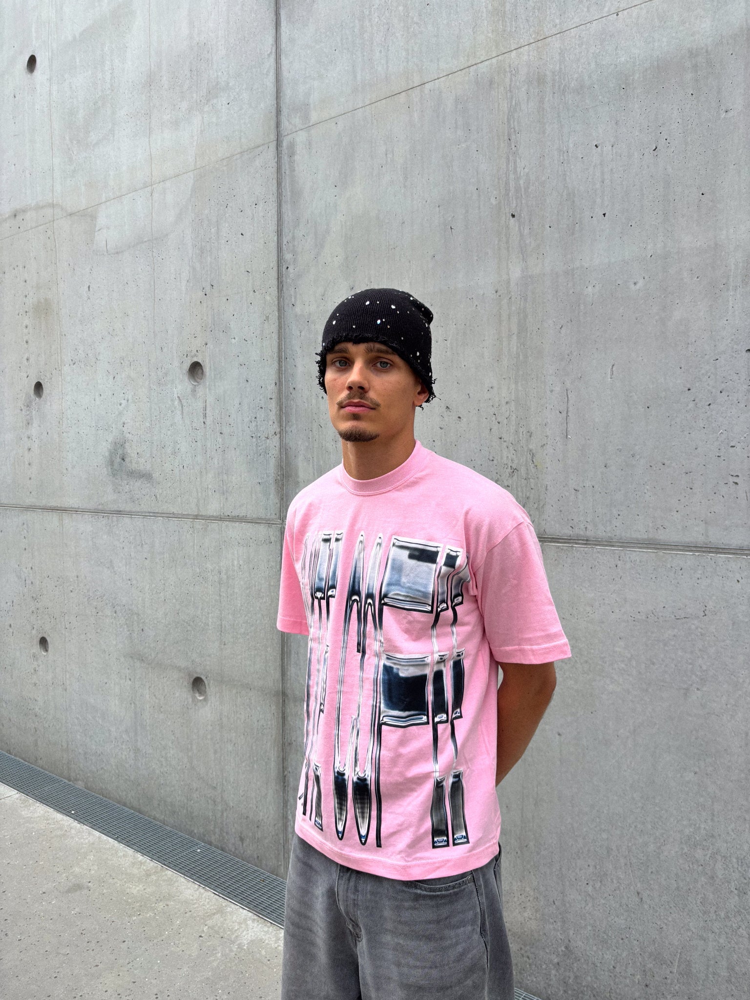 Front stretch T-Shirt (Pink/Chrome) - White Coffee