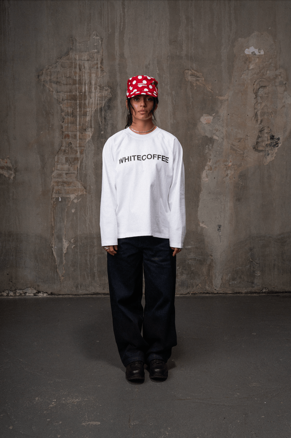 Long sleeve raglan T-Shirt (White) - White Coffee