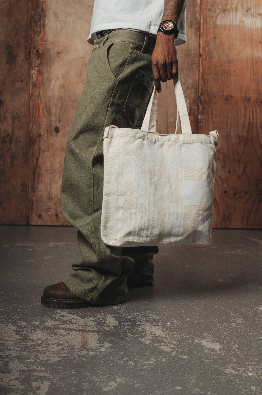 Totebag (Beige/White) - White Coffee