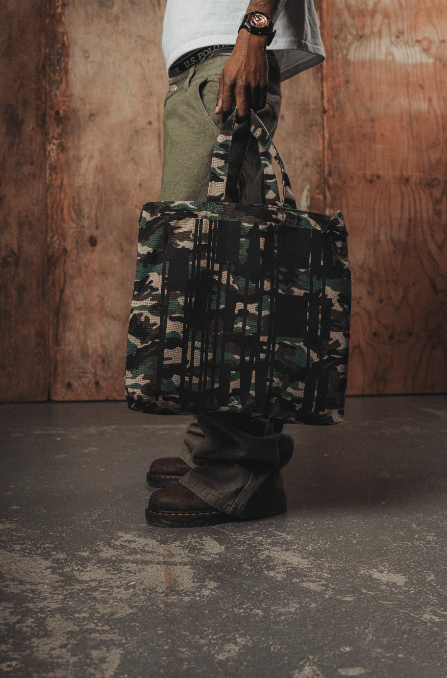 Totebag (Camo) - White Coffee