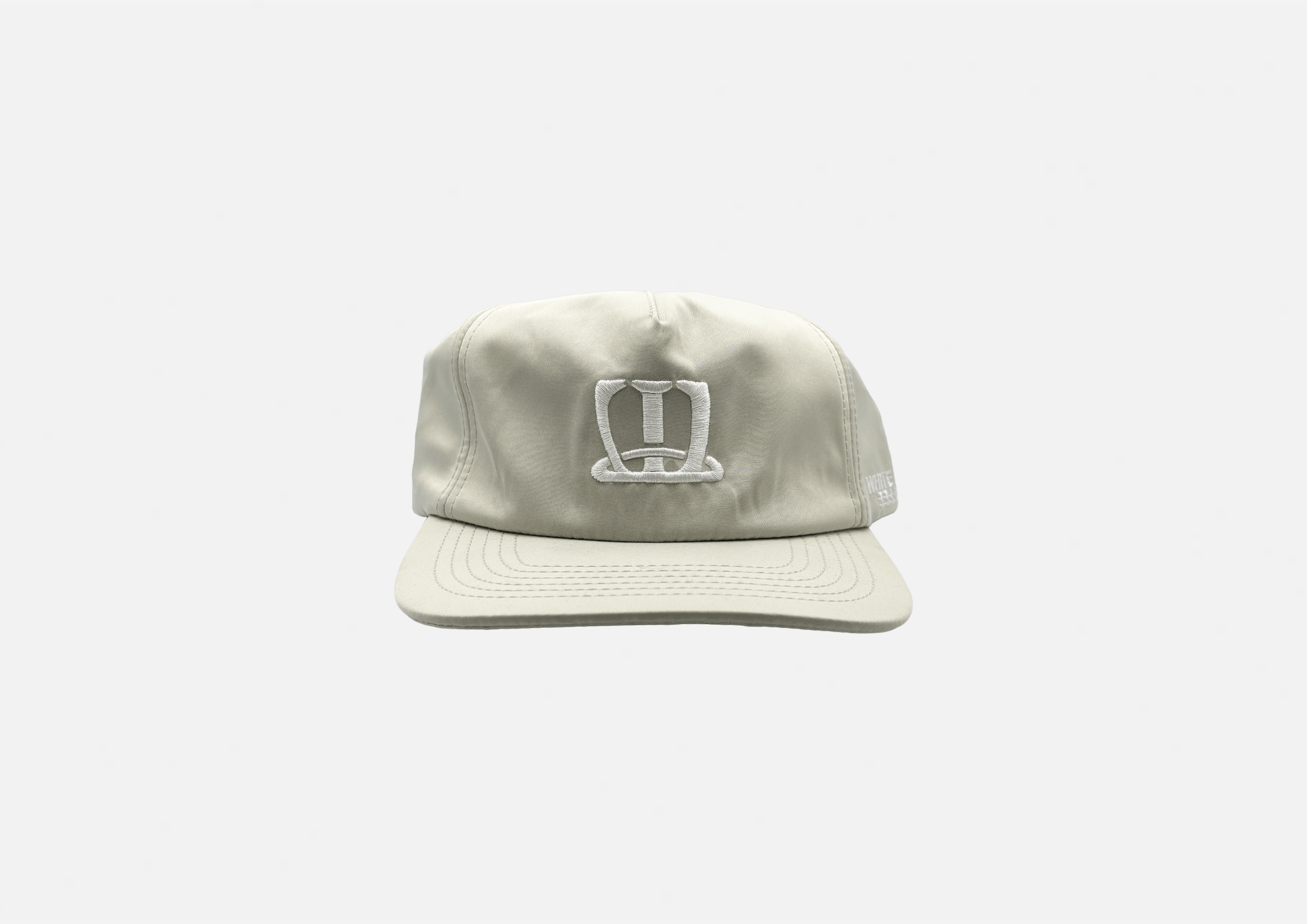 W logo cap (Off - White) - White Coffee